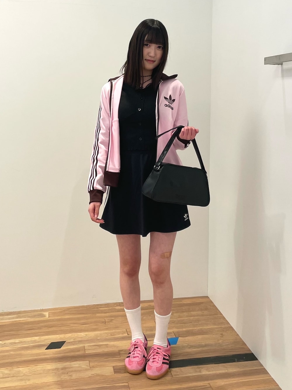 KA(アディダス オリジナルスショップ ダイバーシティ東京 プラザ