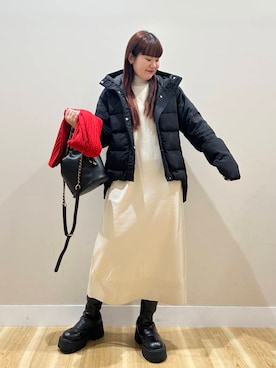 「アイテム（ストール/ショール）」を使った、みよしさん（レディース・159cm）の秋コーディネート