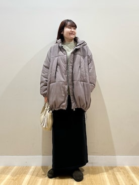 「アイテム（その他アウター）」を使った、みよしさん（レディース・159cm）の秋コーディネート