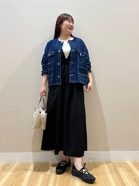 「ストレート×イエベ春」｜「アイテム（デニムジャケット）」を使った、みよしさん（レディース・159cm）の春コーディネート
