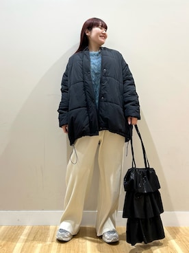 「ITEMS URBANRESEARCH（アイテムズ アーバンリサーチ）のミックスシャギーニット（ニット/セーター）」を使った、みよしさん（レディース・159cm）の冬コーディネート