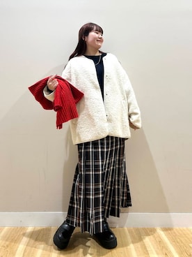 「冬の差し色コーデ」｜みよしさん（レディース・159cm）の冬コーディネート