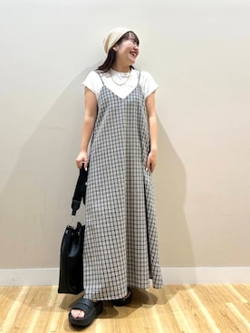 「帰省コーデ」｜「アイテム（ワンピース/ドレス）」を使った、みよしさん（レディース・159cm）の夏コーディネート