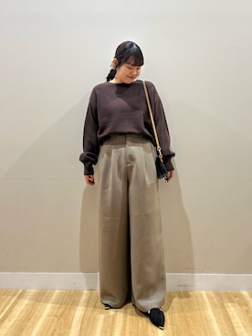「アイテム（ニット/セーター）」を使った、みよしさん（レディース・159cm）の秋コーディネート