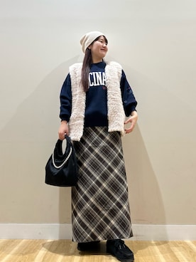 「RODE SKO（ロデスコ）のアイテム」を使った、みよしさん（レディース・159cm）の秋コーディネート
