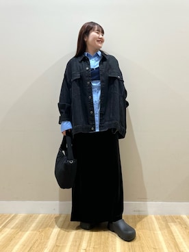 「アイテム（その他トップス）」を使った、みよしさん（レディース・159cm）の秋コーディネート