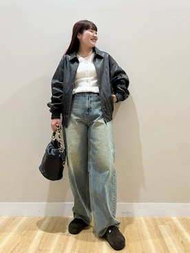 「アイテム（その他アウター、ブラウン系）」を使った、みよしさん（レディース・159cm）の秋コーディネート