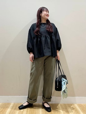 「ストレート×イエベ春」｜「アイテム（財布/小物）」を使った、みよしさん（レディース・159cm）の春コーディネート