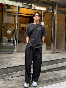 「COS（コス）のアイテム」を使った、pooh._.313さん（メンズ・186cm）の春コーディネート