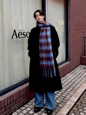 「MAISON SPECIAL（メゾンスペシャル）の《ユニセックスアイテム》SUPER140Sウールプライムオーバーカットオフステッチセミダブルチェスターコート【MAISON SPECIAL/メゾンスペシャル】（チェスターコート、ブラック系）」を使った、pooh._.313さん（メンズ・186cm）の春コーディネート