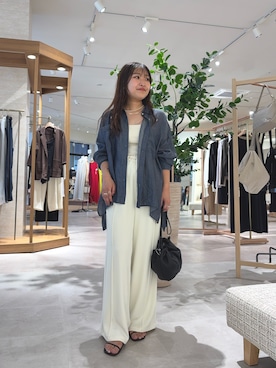 「Jena espace merveilleux(ジェナ エスパスメルヴェイユ)の【程よい抜け感】シアーデニムシャツ(シャツ/ブラウス、ブルー系)」を使った、おみつさん(レディース・147cm)の春コーディネート