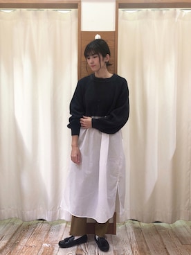 「センタープレスパンツ」｜「アイテム（ワンピース/ドレス）」を使った、syk1302さん（レディース・160cm）の秋コーディネート