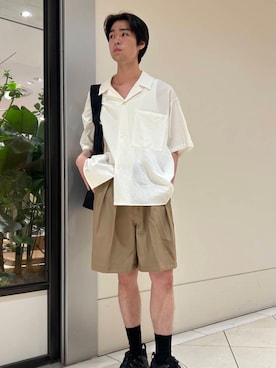 「URBAN RESEARCH（アーバンリサーチ）のアイテム（バッグ）」を使った、智哉さん（メンズ・177cm）の春コーディネート