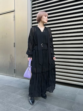 「TRAPEZE（トラピーズ）のアイテム」を使った、KAWAKAMIさん（レディース・160cm）の春コーディネート