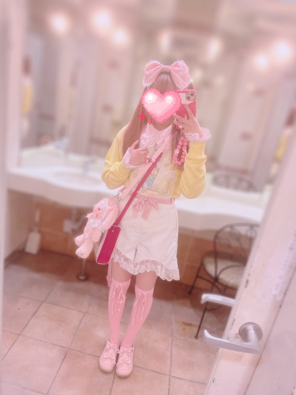 ふりる カチューシャ ピンク ♡ Angelic Pretty - ロゴ刺繍フリル