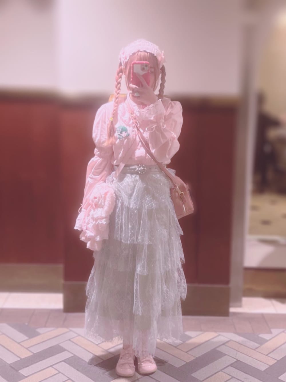 未使用✨️ルネ 22年モデル スワロフスキー×パールグログランリボン スカート 未使用✨️ルネ 22年モデル スワロフスキー×パールグログランリボン