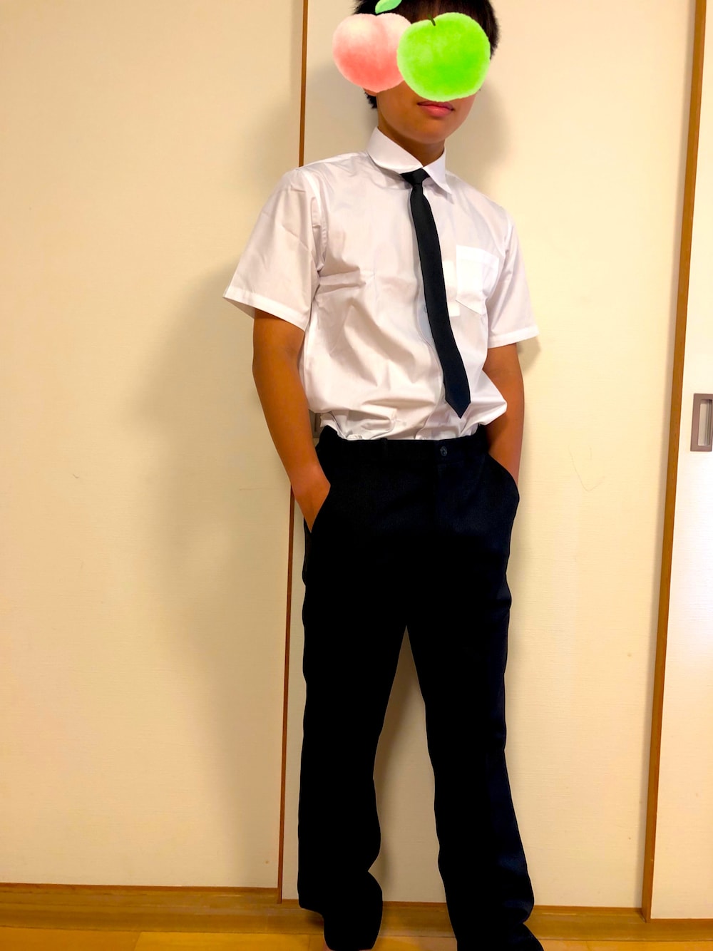 「制服、フォーマル、冠婚葬祭、発表会、通学コーデ」｜「CHOPINのネクタイ付きシャツ 半袖/ジュニア（シャツ/ブラウス、ホワイト系）」を使った、takatakataka4さん（キッズ・163cm）の秋コーディネートの1枚目の写真