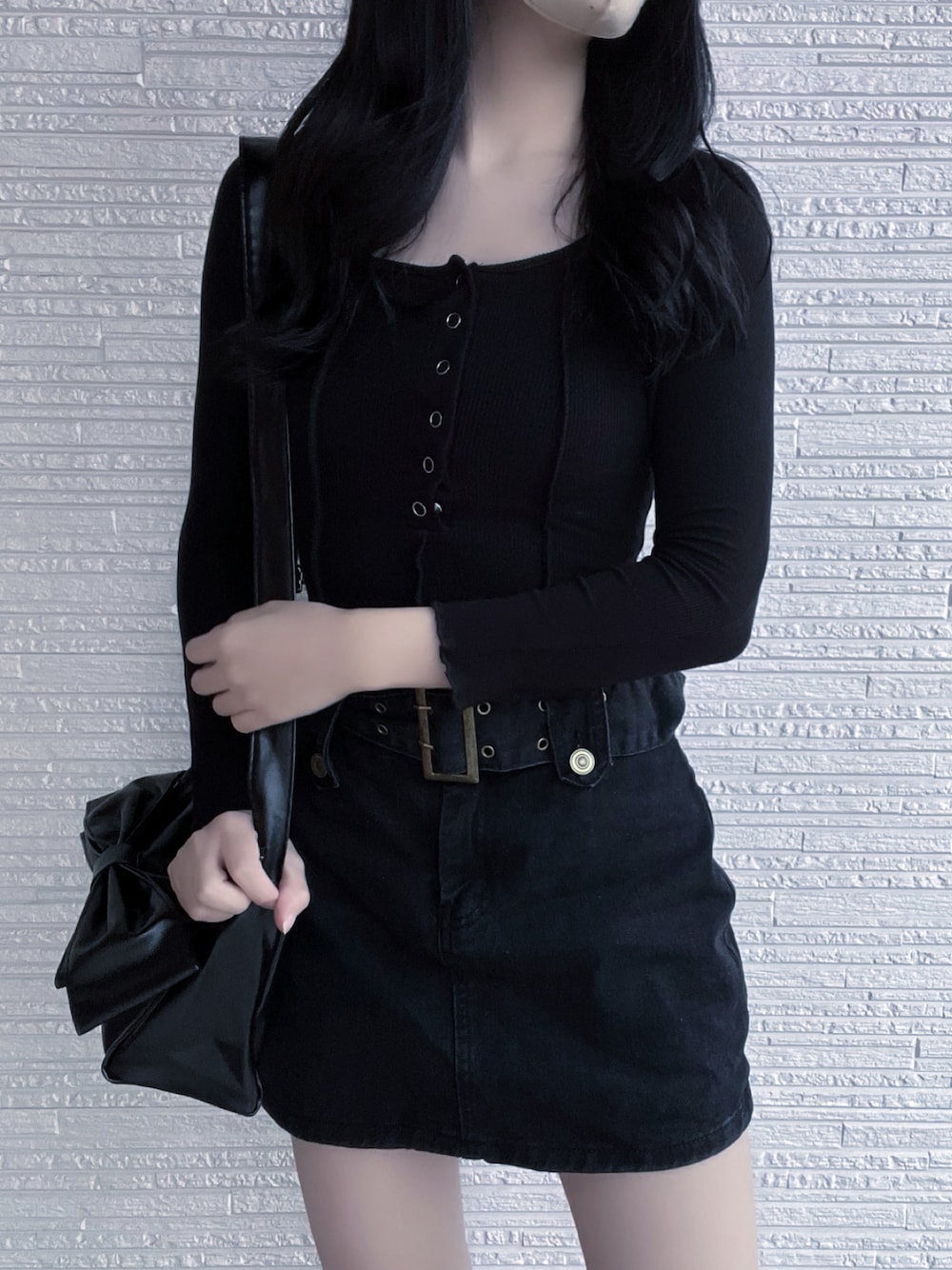 「秋ルック紹介するよ、秋服コーデ、大人カジュアル、おしゃれさんと繋がりたい、秋、shein、SHEIN、SHEINコーデ、シーイン、プチプラ、プチプラコーデ、骨格ウェーブ、韓国好きな人と繋がりたい、韓国ファッション、ワントーンコーデ」｜「SHEINのアイテム（ショルダーバッグ、ブラック系）」を使った、𝙉𝙀𝙊 ♡さん（レディース・157cm）の秋コーディネートの1枚目の写真