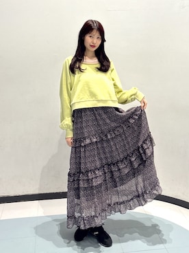 「w closet（ダブルクローゼット）のシアーワンショルスウェット（Tシャツ/カットソー、グリーン系）」を使った、アベさん（レディース・164cm）の春コーディネート