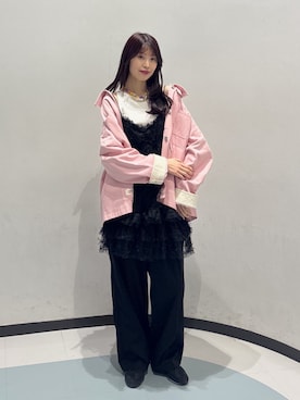 「w closet（ダブルクローゼット）の配色カバーオール（ブルゾン、ピンク系）」を使った、アベさん（レディース・164cm）の春コーディネート