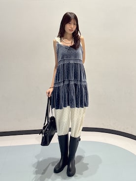 「アイテム（オールインワン・サロペット、ホワイト系）」を使った、アベさん（レディース・164cm）の秋コーディネート