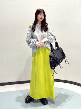 「w closet（ダブルクローゼット）のレースメロウスウェット（Tシャツ/カットソー、グレー系）」を使った、アベさん（レディース・164cm）の春コーディネート