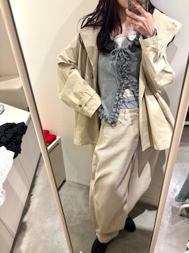 「w closet（ダブルクローゼット）のフリルトレンチコート（トレンチコート、ベージュ系）」を使った、アベさん（レディース・164cm）の春コーディネート