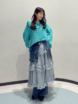 「w closet（ダブルクローゼット）の透かし編みフリルニット（パーカー、グリーン系）」を使った、アベさん（レディース・164cm）の春コーディネート