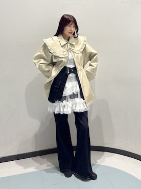 「w closet（ダブルクローゼット）のフリル衿付きPUレザージャケット（その他アウター、ベージュ系）」を使った、アベさん（レディース・164cm）の春コーディネート