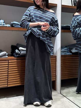 「Ungrid（アングリッド）のピーチ起毛フィットフレアスカート（スカート、グレー系）」を使った、多田詩音さん（レディース・152cm）の春コーディネート