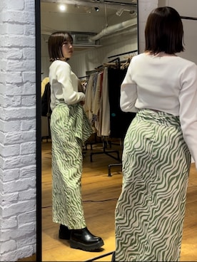 「Ungrid（アングリッド）のバックオープンフィットロングスリーブTee（Tシャツ/カットソー）」を使った、多田詩音さん（レディース・152cm）の冬コーディネート