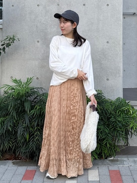 「アイテム（スカート、オレンジ系）」を使った、多田詩音さん（レディース・152cm）の秋コーディネート