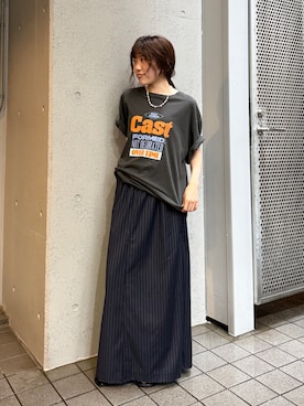 「Ungrid（アングリッド）のスリットデザインストライプスカート（スカート、ブルー系）」を使った、多田詩音さん（レディース・152cm）の夏コーディネート