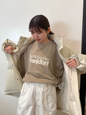 「カーゴパンツコーデ」｜「アイテム（スウェット）」を使った、多田詩音さん（レディース・152cm）の秋コーディネート