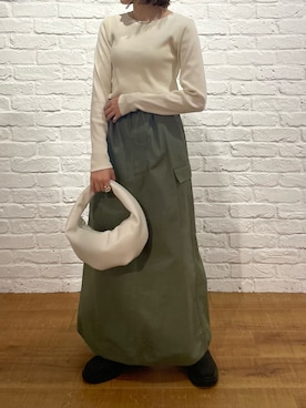 「Ungrid（アングリッド）のバックオープンフィットロングスリーブTee（Tシャツ/カットソー）」を使った、多田詩音さん（レディース・152cm）の冬コーディネート