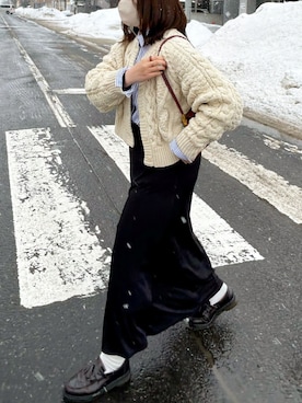 「LAUIR（ラウアー）のアイテム（シャツ/ブラウス）」を使った、まるさん（レディース・162cm）の冬コーディネート