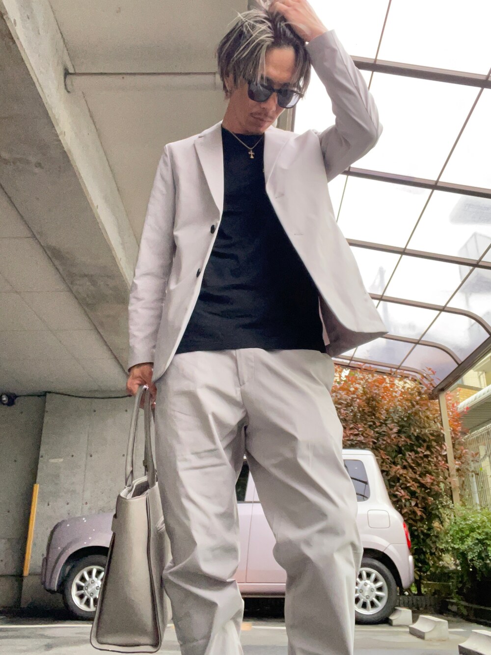 「いまどきジャケット写真、メンズファッション、春夏コーデ、シンプルコーデ、いいね、save、フォローお願いします🤑、セットアップ、メンズコーデ、メガネ男子」｜「UNIQLOのアイテム（セットアップ、シルバー系）」を使った、maabo2023さん（メンズ・178cm）の春コーディネートの1枚目の写真