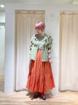「アイテム（ドレスシューズ）」を使った、春さん（レディース・157cm）の夏コーディネート