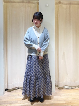 「アイテム（ドレスシューズ、グレー系）」を使った、春さん（レディース・157cm）の冬コーディネート