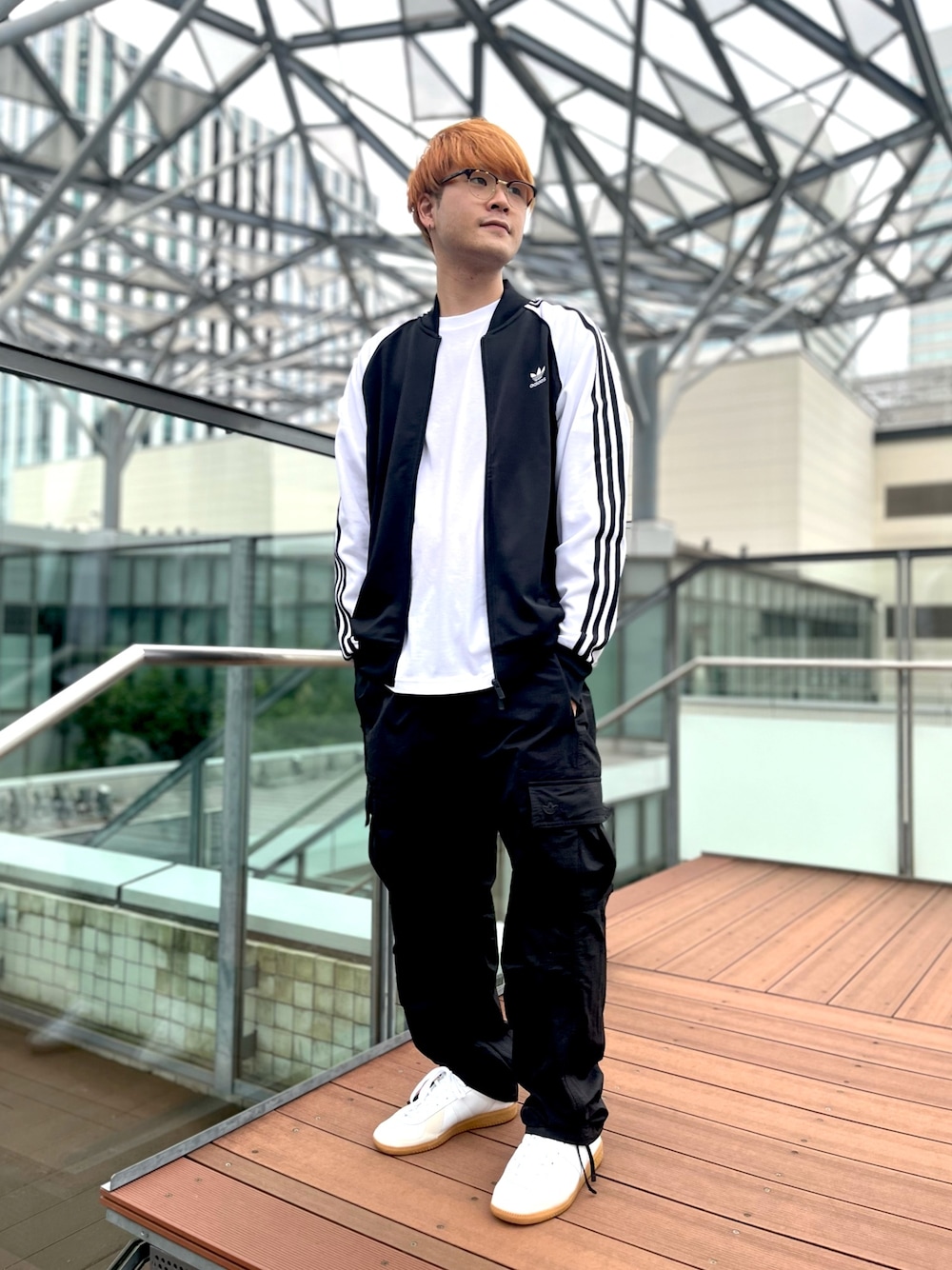 ST(アディダス オリジナルスショップ 横浜ビブレ)｜adidasのジャージを