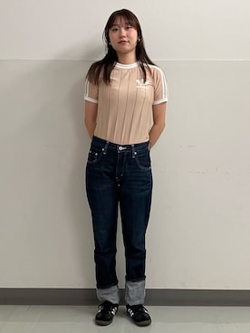 「adidas（アディダス）のアディカラースリーストライプス ピンストライプ半袖Tシャツ / アディダスオリジナルス adidas Originals（Tシャツ/カットソー、ベージュ系）」を使った、HYさん（レディース・161cm）の夏コーディネート