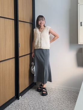 「ニットベスト」｜himechaさん（レディース・160cm）の秋コーディネート