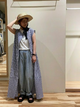 「Samansa Mos2（サマンサ モスモス）の【UVカット/消臭効果】なみなみカンカン帽（ハット、ブラック系）」を使った、あおさん（レディース・151cm）の春コーディネート