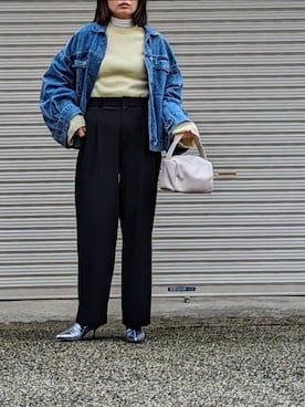 「シルバー」｜「アイテム（デニムジャケット）」を使った、midoさん（レディース・164cm）の冬コーディネート