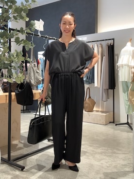 「Jena espace merveilleux(ジェナ エスパスメルヴェイユ)のスキッパーセットアップ(ワンピース、グレー系)」を使った、akane.mさん(レディース・162cm)の夏コーディネート