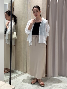 「Jena espace merveilleux(ジェナ エスパスメルヴェイユ)のトロミナロースカート(スカート、ベージュ系)」を使った、akane.mさん(レディース・162cm)の春コーディネート