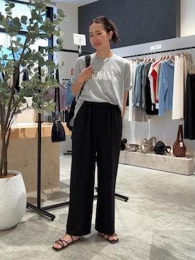 「Jena espace merveilleux（ジェナ　エスパスメルヴェイユ）のロゴシルケットCS（Tシャツ/カットソー、グレー系）」を使った、akane.mさん（レディース・162cm）の夏コーディネート
