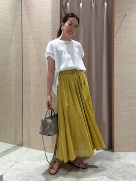 「Jena espace merveilleux(ジェナ エスパスメルヴェイユ)の【大好評につき再入荷】【サラサラ素材で涼しく着れる】ビッグ変形Tシャツ(Tシャツ/カットソー、ホワイト系)」を使った、akane.mさん(レディース・162cm)の夏コーディネート