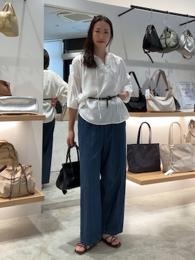 「Jena espace merveilleux（ジェナ　エスパスメルヴェイユ）の〈7/22インスタライブご紹介アイテム〉リボン付きスキッパーブラウス（シャツ/ブラウス、ホワイト系）」を使った、akane.mさん（レディース・162cm）の夏コーディネート