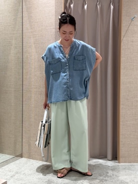 「Jena espace merveilleux(ジェナ エスパスメルヴェイユ)の【サラサラ半袖デニム】テンセルフレンチシャツ(シャツ/ブラウス、ブルー系)」を使った、akane.mさん(レディース・162cm)の夏コーディネート